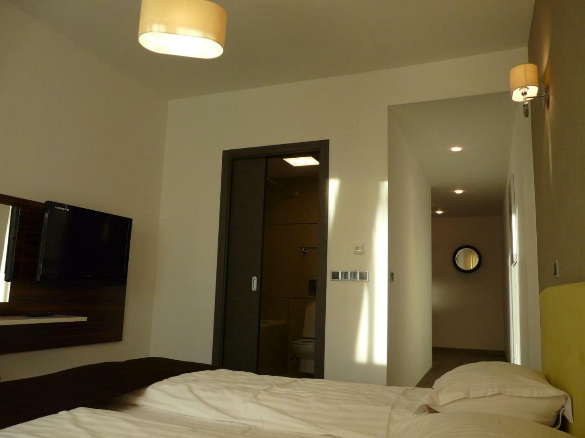 Silver Mountain Apartment A32 - 3 Rooms 3 Bathrooms Poiana Brasov Exteriör bild